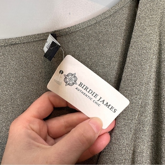 NWT KLD Romper in olive - Picture 5 of 9